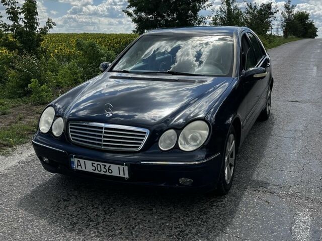 Синій Мерседес Ц-Клас, об'ємом двигуна 2 л та пробігом 340 тис. км за 3600 $, фото 1 на Automoto.ua