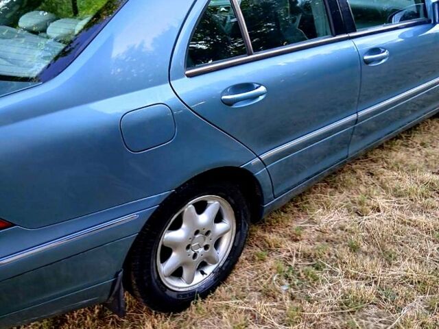 Синій Мерседес Ц-Клас, об'ємом двигуна 2.1 л та пробігом 240 тис. км за 5000 $, фото 1 на Automoto.ua