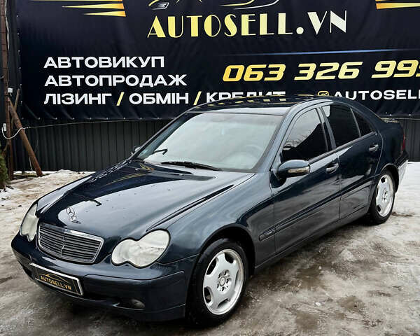 Синий Мерседес Ц-Класс, объемом двигателя 2.15 л и пробегом 430 тыс. км за 3800 $, фото 1 на Automoto.ua