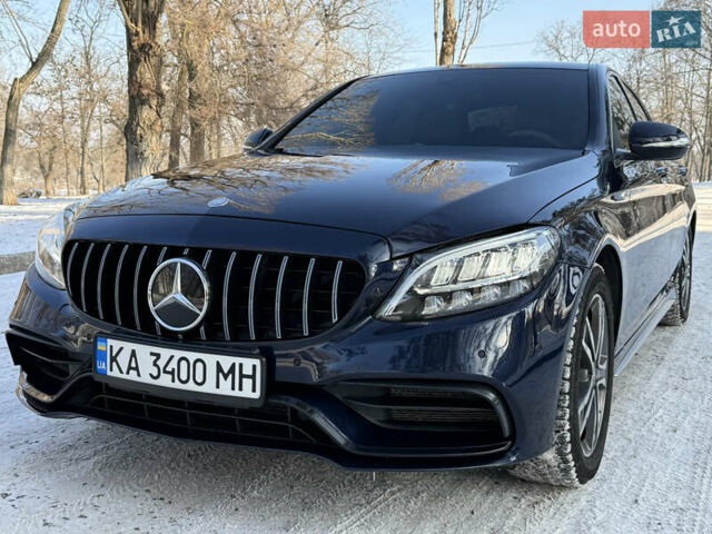 Синий Мерседес Ц-Класс, объемом двигателя 1.99 л и пробегом 169 тыс. км за 20999 $, фото 1 на Automoto.ua
