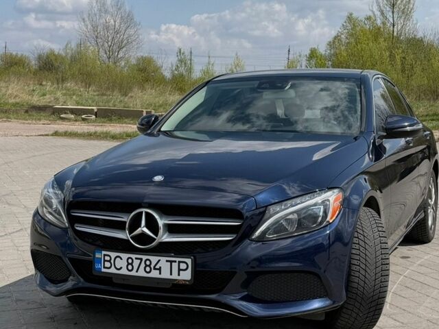 Синій Мерседес Ц-Клас, об'ємом двигуна 2 л та пробігом 155 тис. км за 16799 $, фото 1 на Automoto.ua