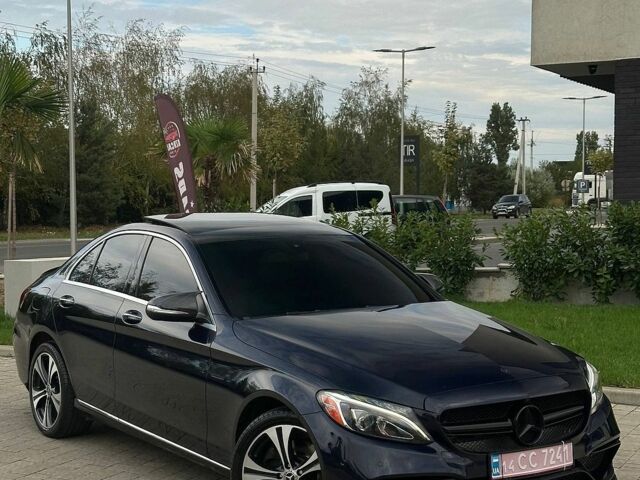 Синій Мерседес Ц-Клас, об'ємом двигуна 2 л та пробігом 173 тис. км за 16500 $, фото 1 на Automoto.ua