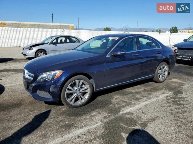 Синій Мерседес Ц-Клас, об'ємом двигуна 2 л та пробігом 81 тис. км за 5000 $, фото 1 на Automoto.ua