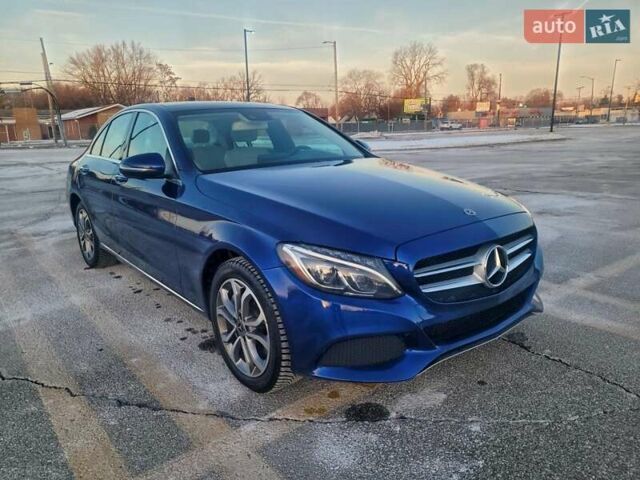 Синій Мерседес Ц-Клас, об'ємом двигуна 2 л та пробігом 119 тис. км за 6900 $, фото 1 на Automoto.ua