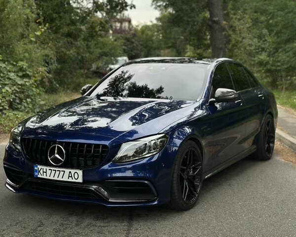 Синій Мерседес Ц-Клас, об'ємом двигуна 3.98 л та пробігом 107 тис. км за 52000 $, фото 1 на Automoto.ua