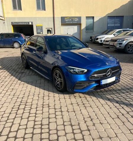 Синий Мерседес Ц-Класс, объемом двигателя 1.5 л и пробегом 98 тыс. км за 49000 $, фото 1 на Automoto.ua