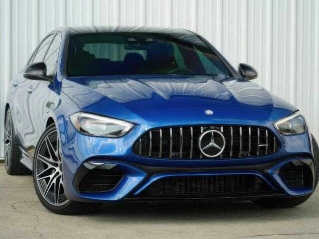 Синий Мерседес Ц-Класс, объемом двигателя 2 л и пробегом 10 тыс. км за 19000 $, фото 1 на Automoto.ua