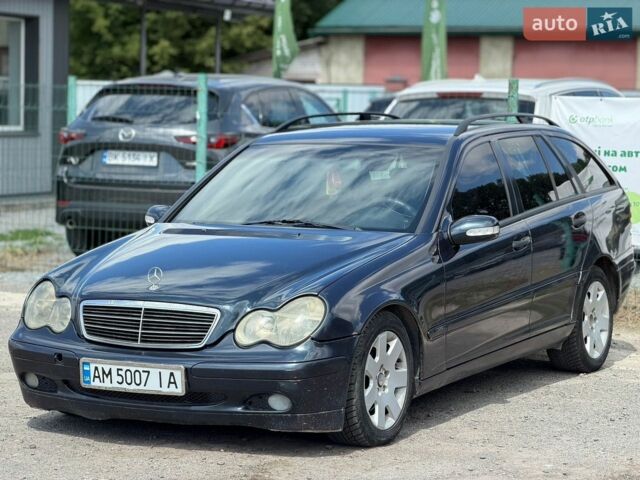 Синій Мерседес Ц-Клас, об'ємом двигуна 2.2 л та пробігом 362 тис. км за 2850 $, фото 1 на Automoto.ua
