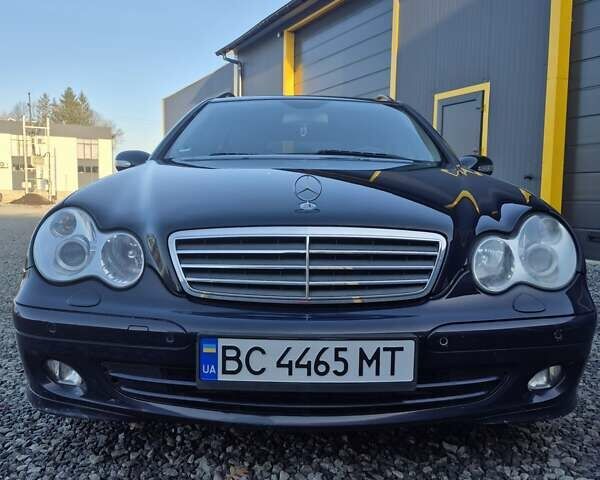 Синій Мерседес Ц-Клас, об'ємом двигуна 1.8 л та пробігом 265 тис. км за 5800 $, фото 1 на Automoto.ua