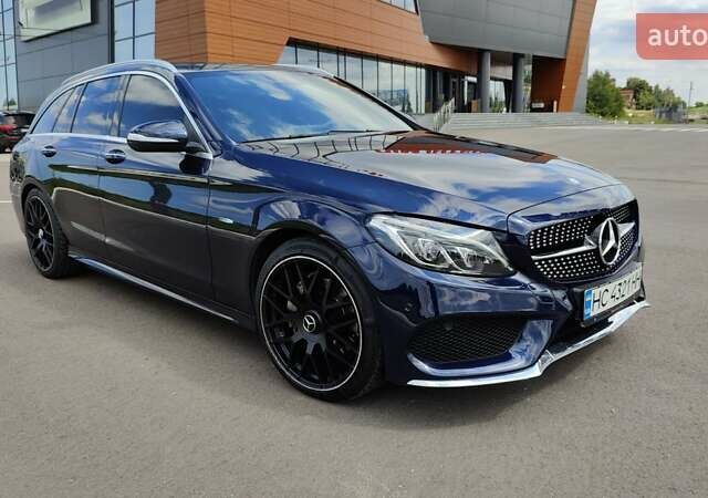 Синий Мерседес Ц-Класс, объемом двигателя 2.14 л и пробегом 273 тыс. км за 16800 $, фото 1 на Automoto.ua