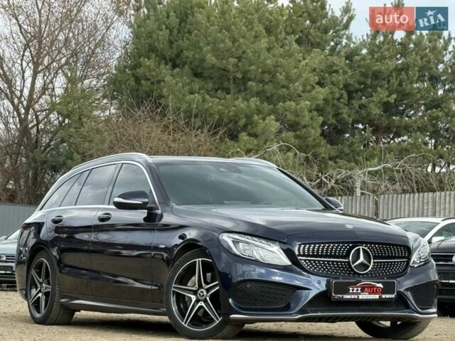 Синій Мерседес Ц-Клас, об'ємом двигуна 2.14 л та пробігом 275 тис. км за 16500 $, фото 1 на Automoto.ua