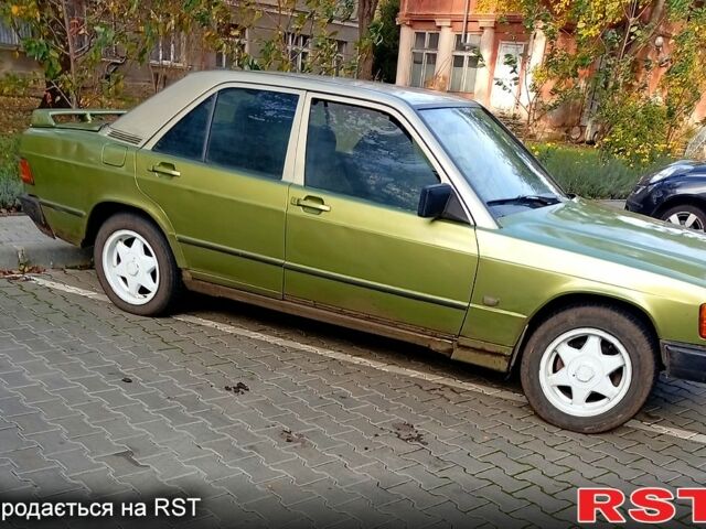 Зеленый Мерседес Ц-Класс, объемом двигателя 2 л и пробегом 0 тыс. км за 2000 $, фото 1 на Automoto.ua