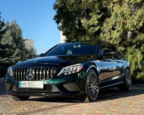 Мерседес Ц-Класс 2018 в Одессе на Automoto.ua Зеленый Мерседес Ц-Класс, объемом двигателя 1.99 л и пробегом 54 тыс. км за 35000 $, фото 1 на Automoto.ua