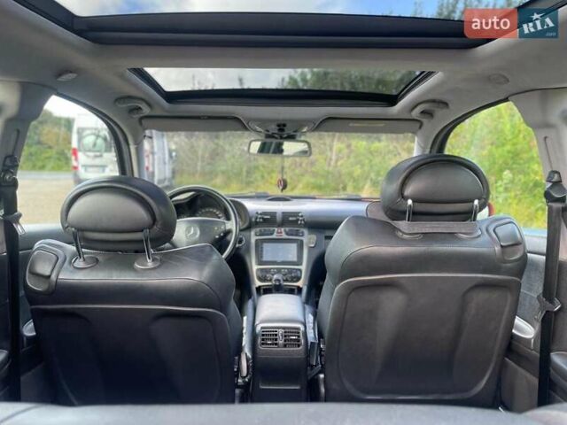 Оранжевый Мерседес Ц-Класс, объемом двигателя 2.15 л и пробегом 497 тыс. км за 4000 $, фото 1 на Automoto.ua