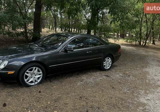 Серый Мерседес ЦЛ-класс, объемом двигателя 5 л и пробегом 154 тыс. км за 7200 $, фото 1 на Automoto.ua