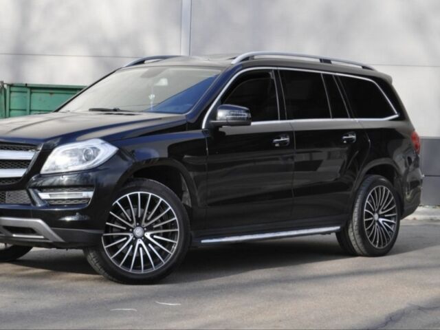 Мерседес ЦЛ 2014 в Одессе на Automoto.ua Черный Мерседес ЦЛ, объемом двигателя 4.5 л и пробегом 3 тыс. км за 31500 $, фото 1 на Automoto.ua