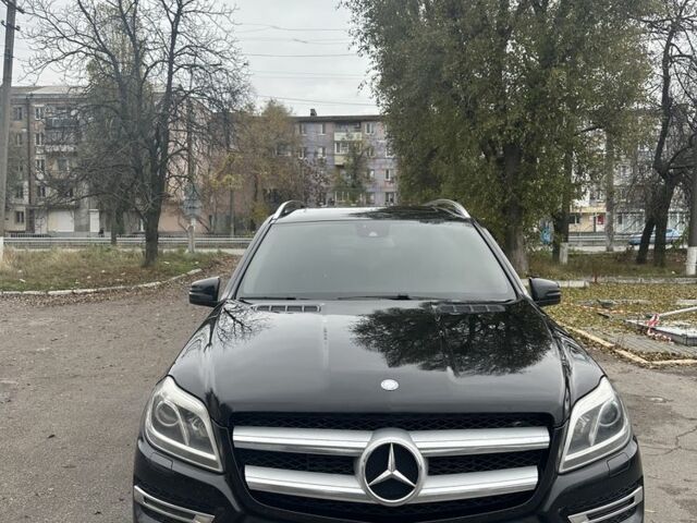 Черный Мерседес ЦЛ, объемом двигателя 3 л и пробегом 300 тыс. км за 25000 $, фото 1 на Automoto.ua