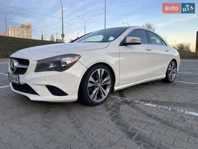 Белый Мерседес ЦЛА-класс, объемом двигателя 2.3 л и пробегом 188 тыс. км за 16000 $, фото 1 на Automoto.ua