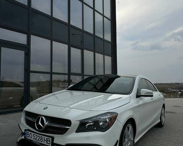 Белый Мерседес ЦЛА-класс, объемом двигателя 1.99 л и пробегом 139 тыс. км за 17500 $, фото 1 на Automoto.ua