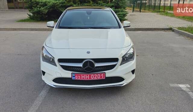 Белый Мерседес ЦЛА-класс, объемом двигателя 1.99 л и пробегом 122 тыс. км за 16999 $, фото 1 на Automoto.ua