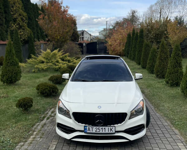 Мерседес ЦЛА-класс 2017 в Яворове на Automoto.ua Белый Мерседес ЦЛА-класс, объемом двигателя 1.99 л и пробегом 90 тыс. км за 15300 $, фото 1 на Automoto.ua