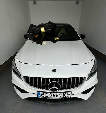 Мерседес ЦЛА-класс 2019 в Львове на Automoto.ua Белый Мерседес ЦЛА-класс, объемом двигателя 1.99 л и пробегом 123 тыс. км за 20500 $, фото 1 на Automoto.ua