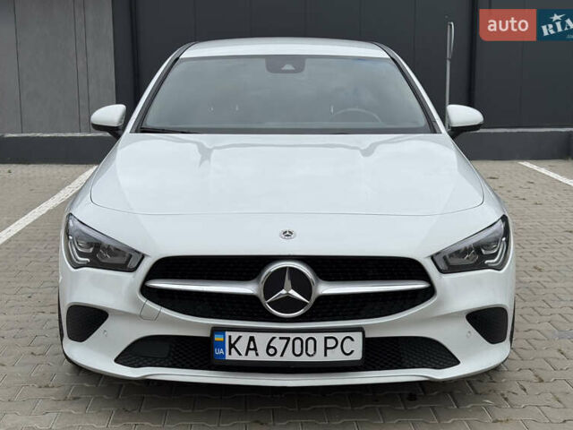 Мерседес ЦЛА-класс 2021 в Киеве на Automoto.ua Белый Мерседес ЦЛА-класс, объемом двигателя 1.95 л и пробегом 170 тыс. км за 26000 $, фото 1 на Automoto.ua