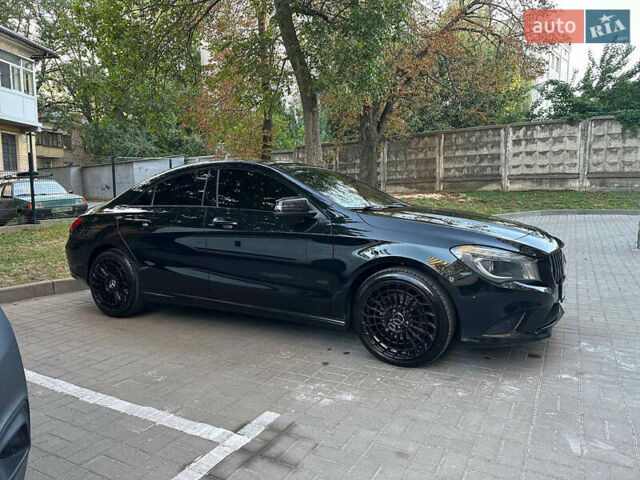 Чорний Мерседес ЦЛА-клас, об'ємом двигуна 2.14 л та пробігом 180 тис. км за 15549 $, фото 1 на Automoto.ua