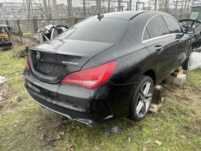 Черный Мерседес ЦЛА-класс, объемом двигателя 2 л и пробегом 80 тыс. км за 1200 $, фото 1 на Automoto.ua