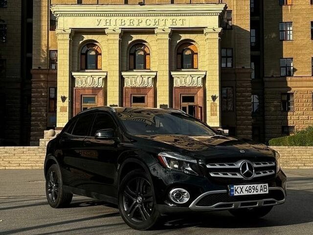 Черный Мерседес ЦЛА-класс, объемом двигателя 2 л и пробегом 150 тыс. км за 17500 $, фото 1 на Automoto.ua
