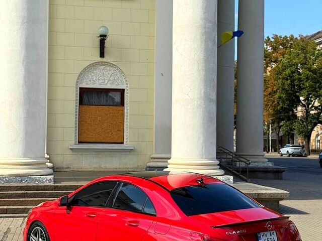 Червоний Мерседес ЦЛА-клас, об'ємом двигуна 2 л та пробігом 126 тис. км за 18800 $, фото 1 на Automoto.ua