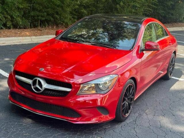 Красный Мерседес ЦЛА-класс, объемом двигателя 2 л и пробегом 34 тыс. км за 4500 $, фото 1 на Automoto.ua