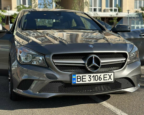 Серый Мерседес ЦЛА-класс, объемом двигателя 2 л и пробегом 170 тыс. км за 14000 $, фото 1 на Automoto.ua