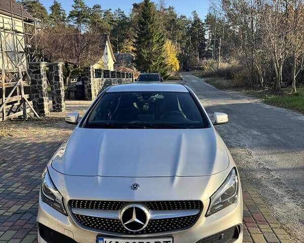 Сірий Мерседес ЦЛА-клас, об'ємом двигуна 1.99 л та пробігом 188 тис. км за 21500 $, фото 1 на Automoto.ua