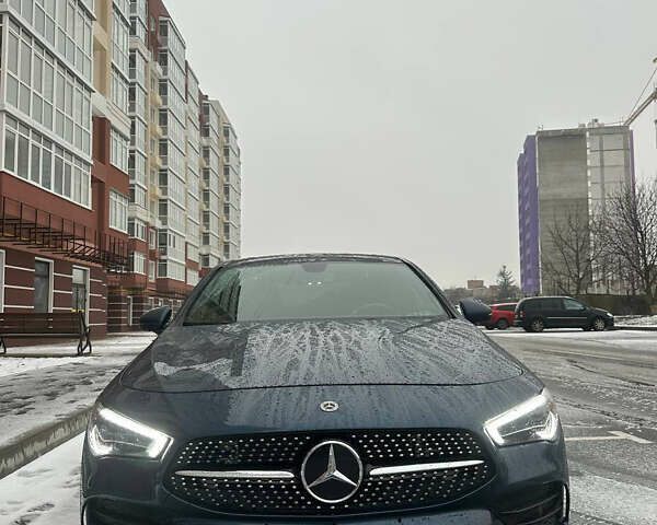 Синий Мерседес ЦЛА-класс, объемом двигателя 1.99 л и пробегом 67 тыс. км за 27899 $, фото 1 на Automoto.ua