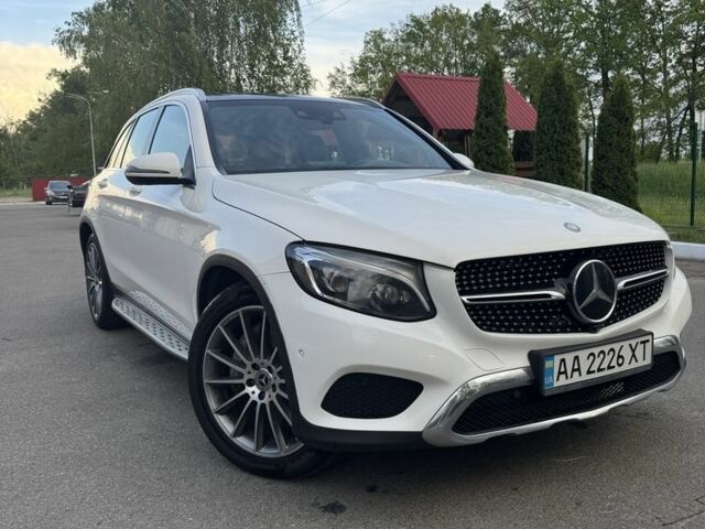 Белый Мерседес ЦЛЦ-класс, объемом двигателя 2.1 л и пробегом 312 тыс. км за 20600 $, фото 1 на Automoto.ua