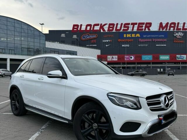 Белый Мерседес ЦЛЦ-класс, объемом двигателя 2.2 л и пробегом 92 тыс. км за 28500 $, фото 1 на Automoto.ua