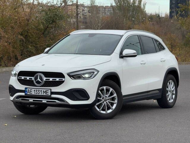 Білий Мерседес ЦЛЦ-клас, об'ємом двигуна 0 л та пробігом 60 тис. км за 24000 $, фото 1 на Automoto.ua