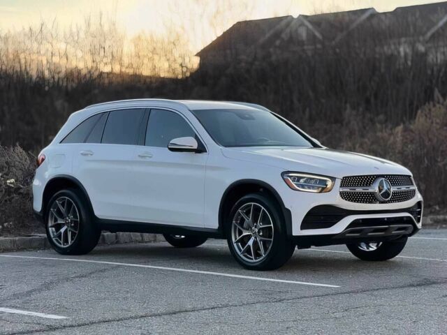 Білий Мерседес ЦЛЦ-клас, об'ємом двигуна 2 л та пробігом 28 тис. км за 19500 $, фото 1 на Automoto.ua