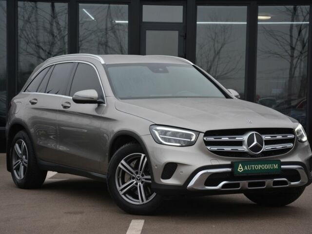 Бежевый Мерседес ЦЛЦ-класс, объемом двигателя 2 л и пробегом 149 тыс. км за 36500 $, фото 1 на Automoto.ua