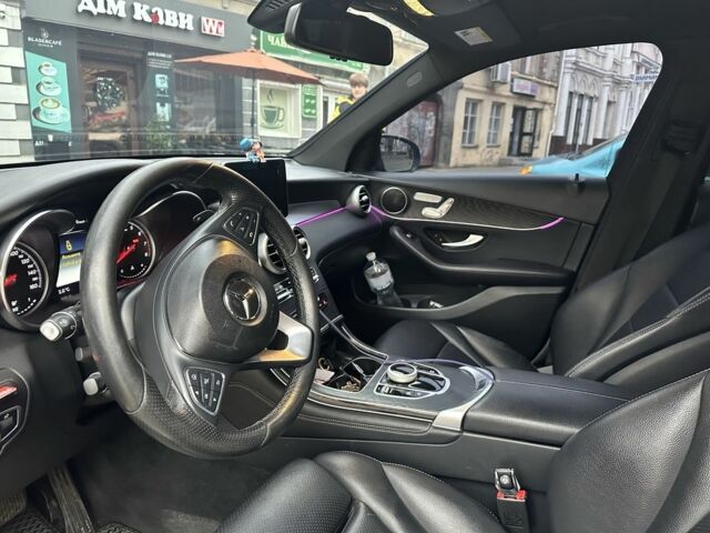 Чорний Мерседес ЦЛЦ-клас, об'ємом двигуна 2 л та пробігом 115 тис. км за 25000 $, фото 1 на Automoto.ua