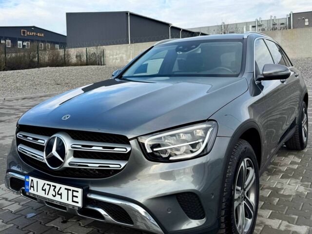 Сірий Мерседес ЦЛЦ-клас, об'ємом двигуна 2 л та пробігом 130 тис. км за 34700 $, фото 1 на Automoto.ua