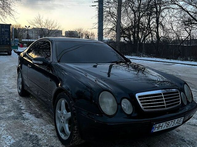 Чорний Мерседес ЦЛК-Клас, об'ємом двигуна 3.2 л та пробігом 250 тис. км за 3650 $, фото 1 на Automoto.ua