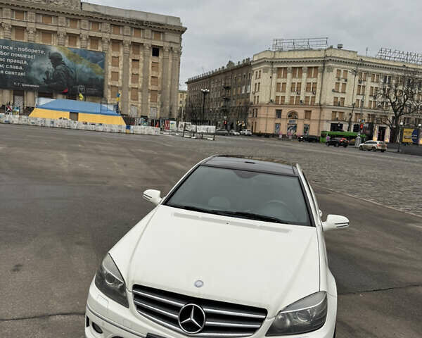 Мерседес ЦЛК-Класс, объемом двигателя 0 л и пробегом 185 тыс. км за 5500 $, фото 1 на Automoto.ua