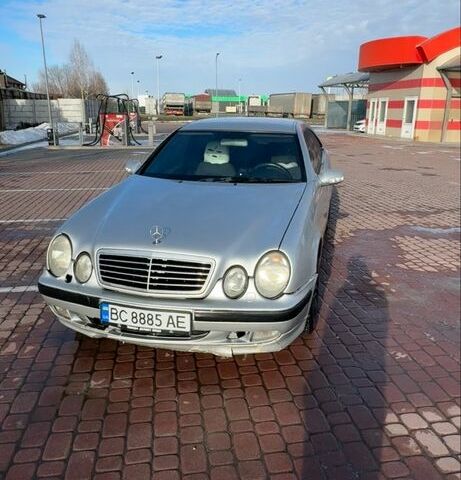 Серый Мерседес ЦЛК-Класс, объемом двигателя 2 л и пробегом 450 тыс. км за 2500 $, фото 1 на Automoto.ua