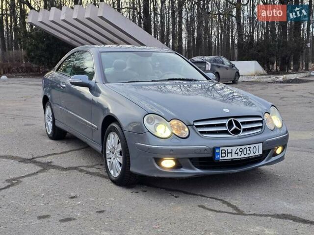 Сірий Мерседес ЦЛК-Клас, об'ємом двигуна 3 л та пробігом 131 тис. км за 7200 $, фото 1 на Automoto.ua