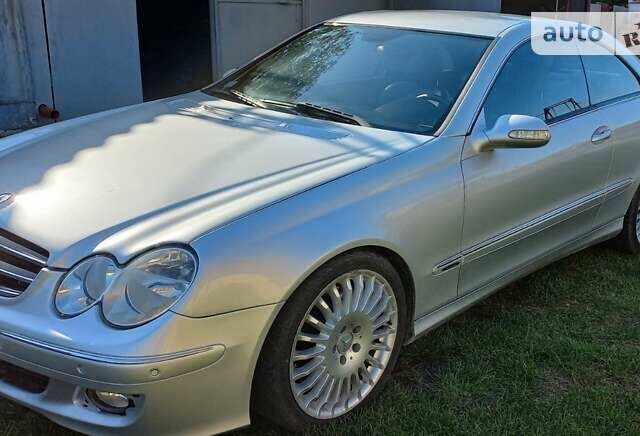 Сірий Мерседес ЦЛК-Клас, об'ємом двигуна 2.99 л та пробігом 259 тис. км за 6800 $, фото 1 на Automoto.ua