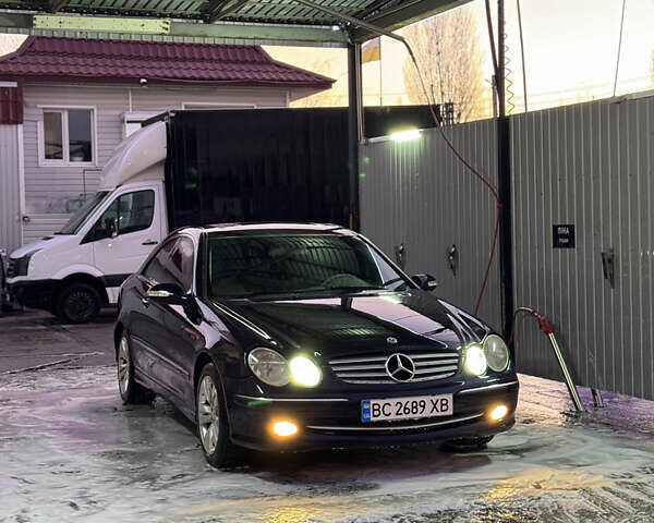 Синий Мерседес ЦЛК-Класс, объемом двигателя 2.6 л и пробегом 376 тыс. км за 7999 $, фото 1 на Automoto.ua