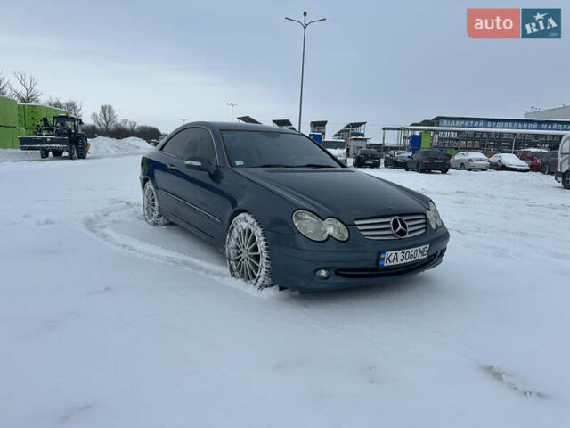Синий Мерседес ЦЛК-Класс, объемом двигателя 2.69 л и пробегом 305 тыс. км за 6600 $, фото 1 на Automoto.ua