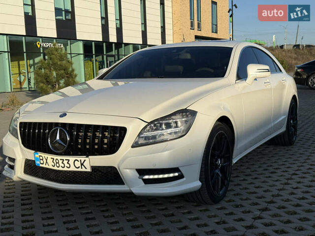 Белый Мерседес ЦЛС-Класс, объемом двигателя 4.7 л и пробегом 118 тыс. км за 19500 $, фото 1 на Automoto.ua